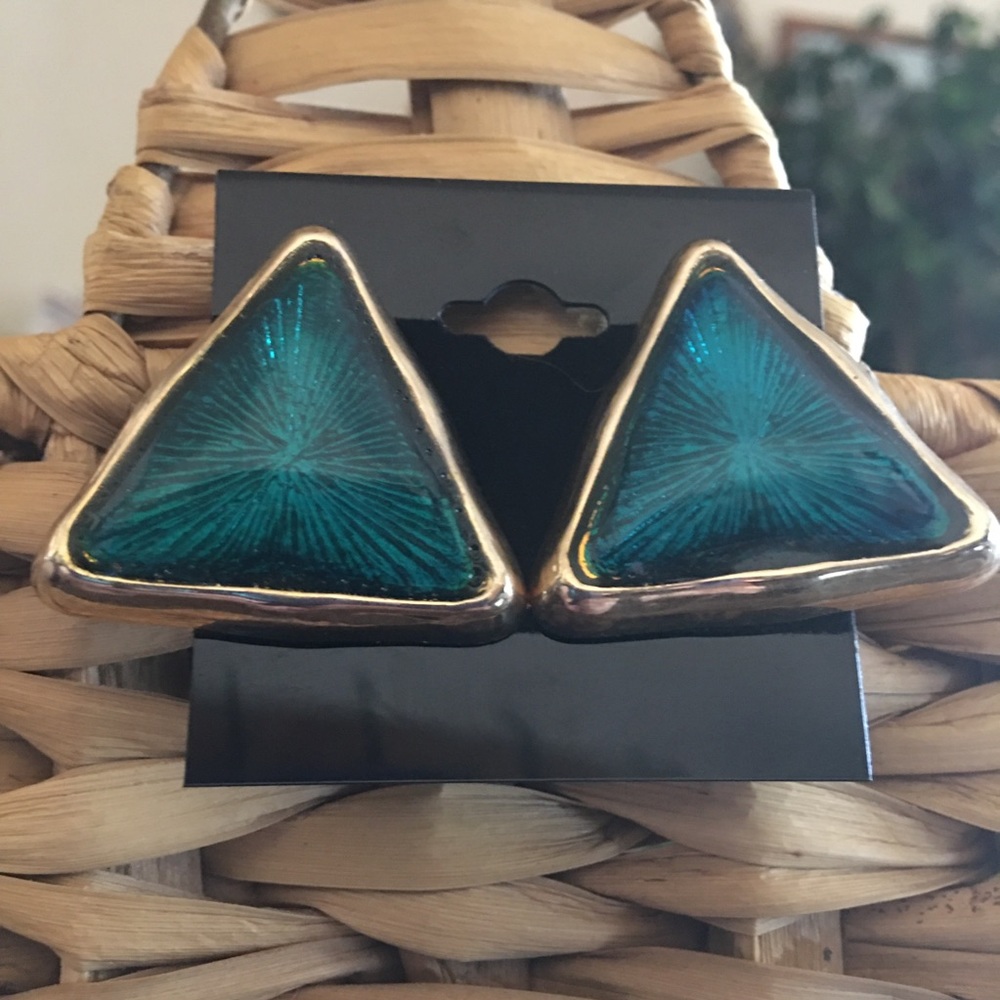 Vintage teal blue resin gold tone triangle earring